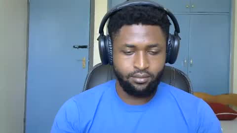 blakmoufaka online show from October 12, 8:51 am