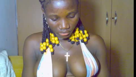 nikky00 online show from December 20, 9:33 pm