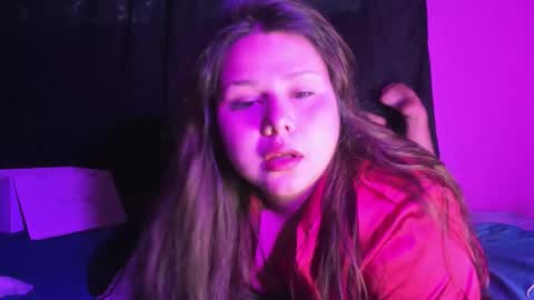 Pau online show from November 9, 12:08 pm