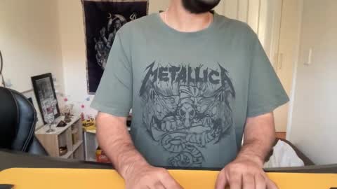 bleakshado online show from December 18, 12:39 am