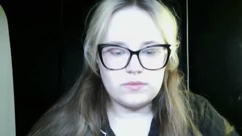 blesskitty_ online show from September 23, 1:16 pm