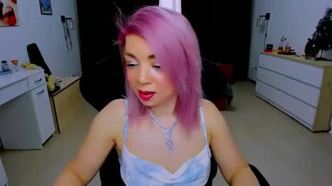 Nicole online show from December 2, 6:46 am