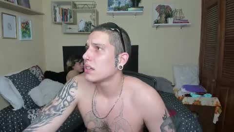 blondandtattooface online show from February 27, 10:33 am
