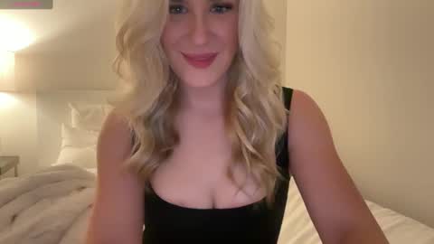 Ella Andersonn online show from February 7, 2:40 am