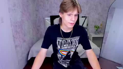 Maleeth online show from September 22, 9:52 pm