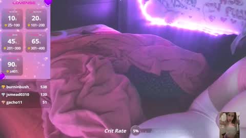 Bubbles online show from October 6, 1:18 pm