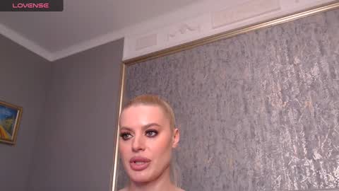 Helen online show from March 11, 12:33 am