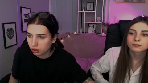 Jasmine online show from December 19, 5:29 pm