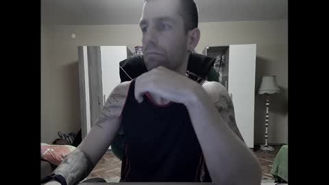 Runaway online show from February 1, 8:05 pm