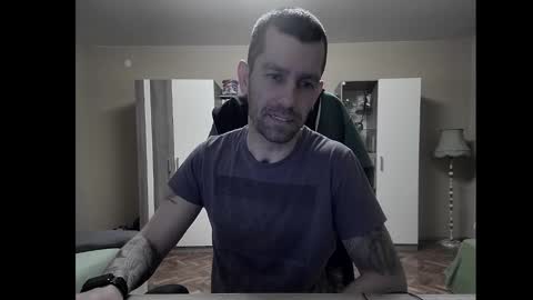 Runaway online show from January 4, 7:44 pm