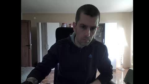 Runaway online show from January 8, 1:09 pm