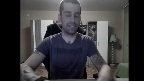 Runaway online show from January 10, 8:37 pm