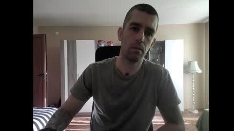 Runaway online show from December 31, 8:48 am