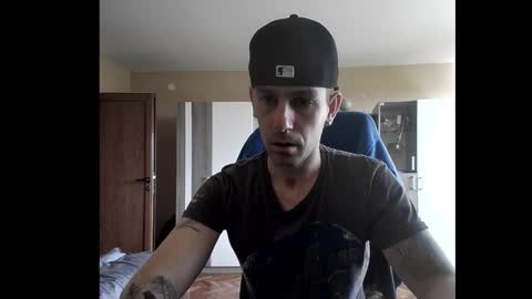 Runaway online show from October 17, 12:09 pm