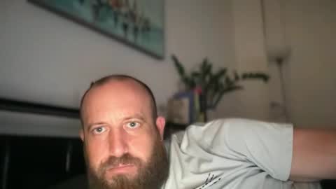 blue_eyes247 online show from May 24, 4:52 am