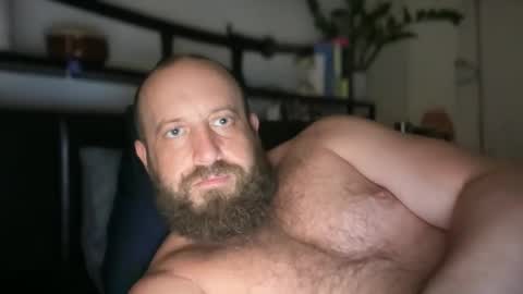 blue_eyes247 online show from May 25, 5:46 am