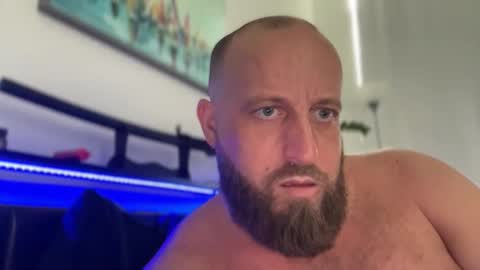 blue_eyes247 online show from June 5, 9:09 pm
