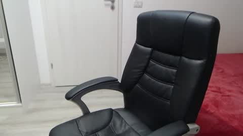 Juliet online show from February 11, 7:07 pm