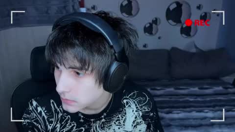 SONNYVAN online show from November 7, 5:10 am