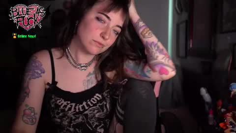 Blue online show from October 16, 12:54 am