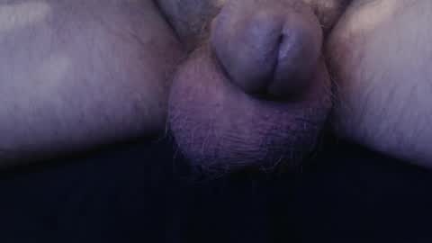 bluebee420 online show from March 28, 7:54 am