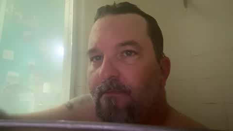 bluecollarpixel online show from April 13, 5:39 pm