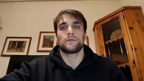 bluejoee online show from April 23, 6:20 pm