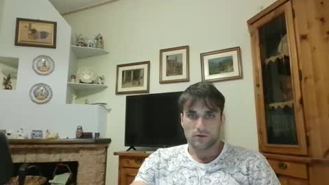 bluejoee online show from June 8, 7:48 pm