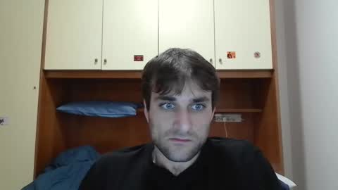 bluejoee online show from April 21, 4:03 pm