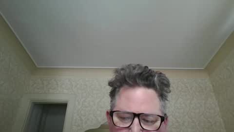 bluemoose70 online show from December 5, 3:12 pm