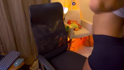 FLORAA online show from October 6, 5:42 pm