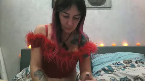 BlueXOwl online show from October 18, 2:43 pm