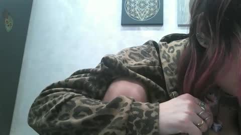 BlueXOwl online show from October 23, 9:59 pm