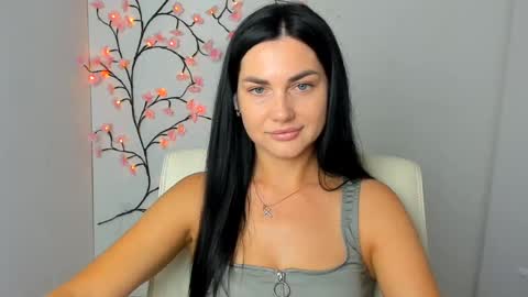 Kelly online show from August 7, 5:49 am