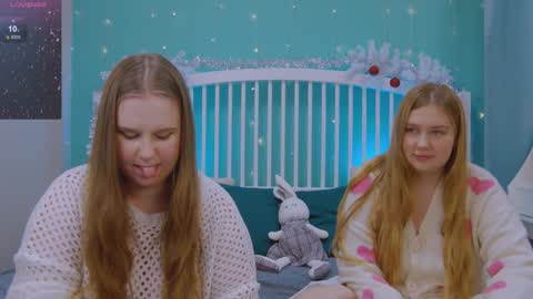 Ellie3 online show from January 14, 11:53 am