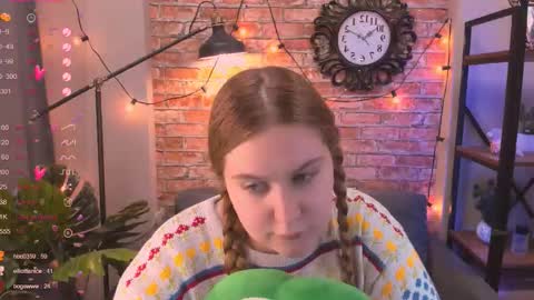 Ellie3 online show from September 11, 2:40 pm