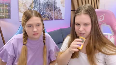 Ellie3 online show from January 27, 2:24 pm