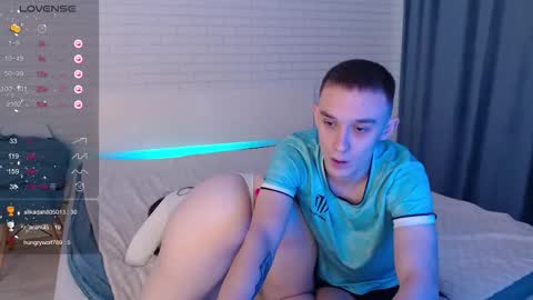 Blushing couple online show from September 15, 10:50 am