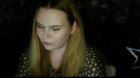 blushing_star online show from December 22, 4:14 pm