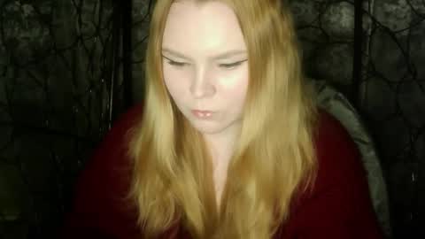 blushing_star online show from October 10, 4:46 pm