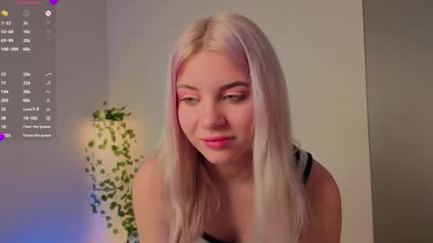 Chloe online show from November 6, 6:38 am