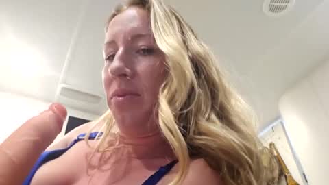 MamaMorgan online show from February 25, 9:48 pm