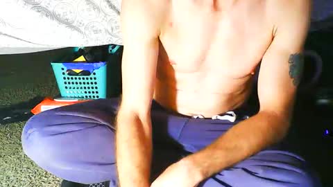 bmurray13kc2 online show from October 19, 5:23 am