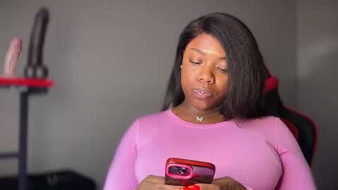       online show from April 18, 7:07 pm