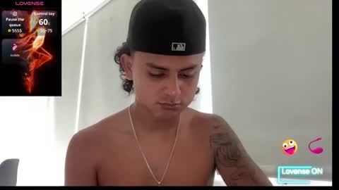 Bob  INDEPENDENT MODEL online show from October 22, 1:13 pm