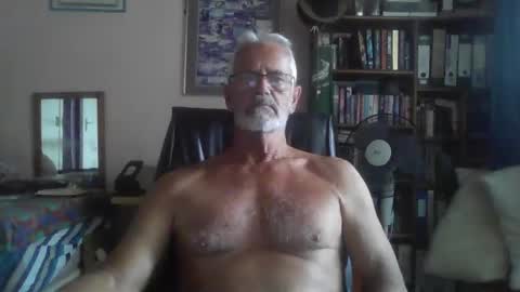 Bobbgud online show from April 24, 12:18 pm