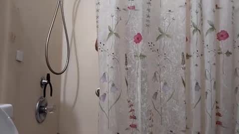 bobnspokn48293505 online show from November 10, 8:39 am