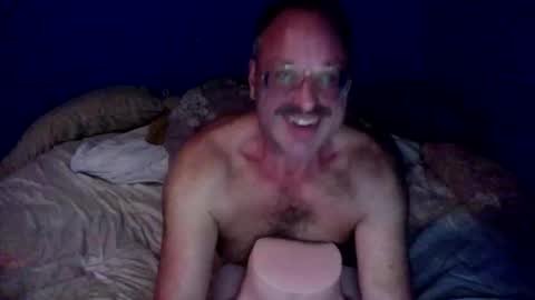 Snapshot of boby369 chatting on October 18, 7:01 am boby369 online show from October 18, 7:01 am