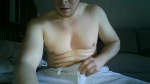 Sascha online show from March 2, 4:24 pm