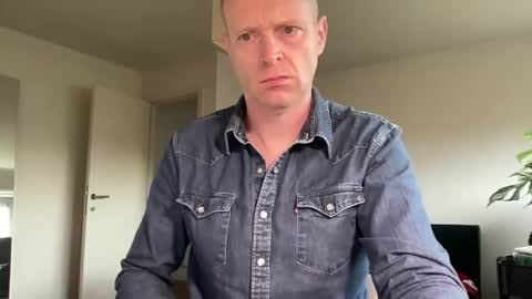 ask me online show from November 14, 9:11 am